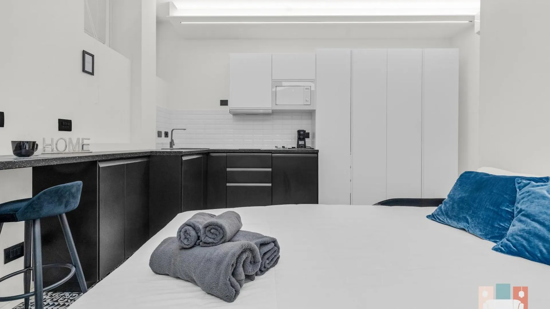 Pab60 -Crescenzago-Luxury Blue House Daire Milano