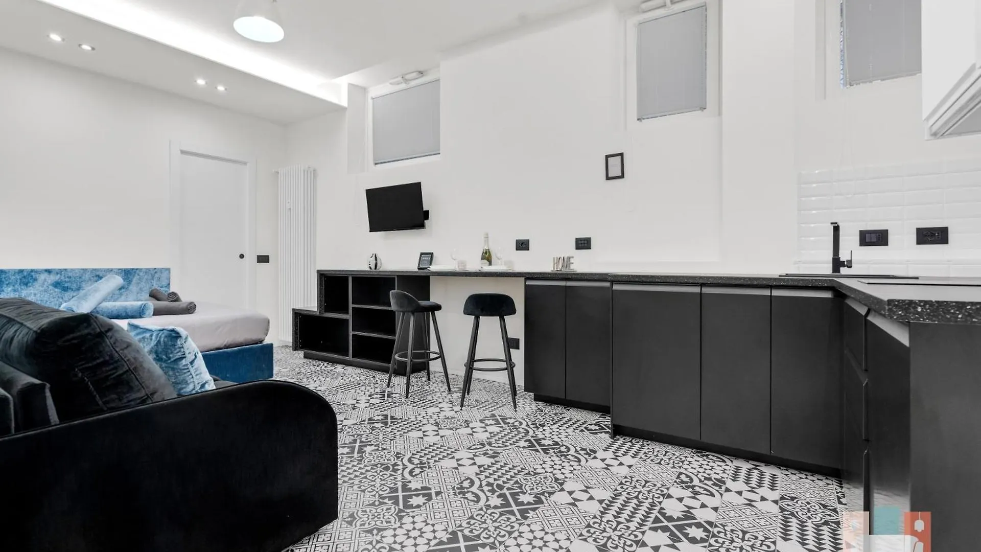 Pab60 -Crescenzago-Luxury Blue House Daire Milano İtalya