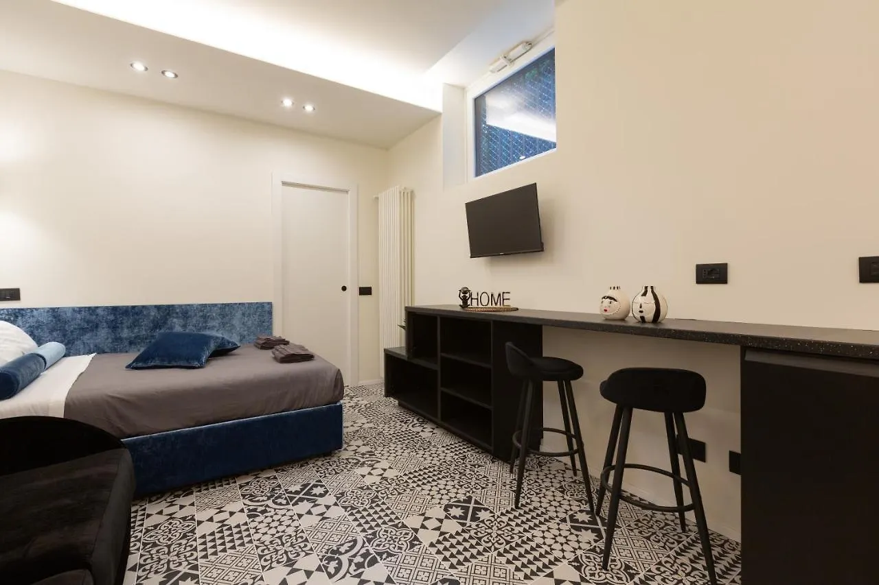 Appartamento Pab60 -Crescenzago-Luxury Blue House Milano